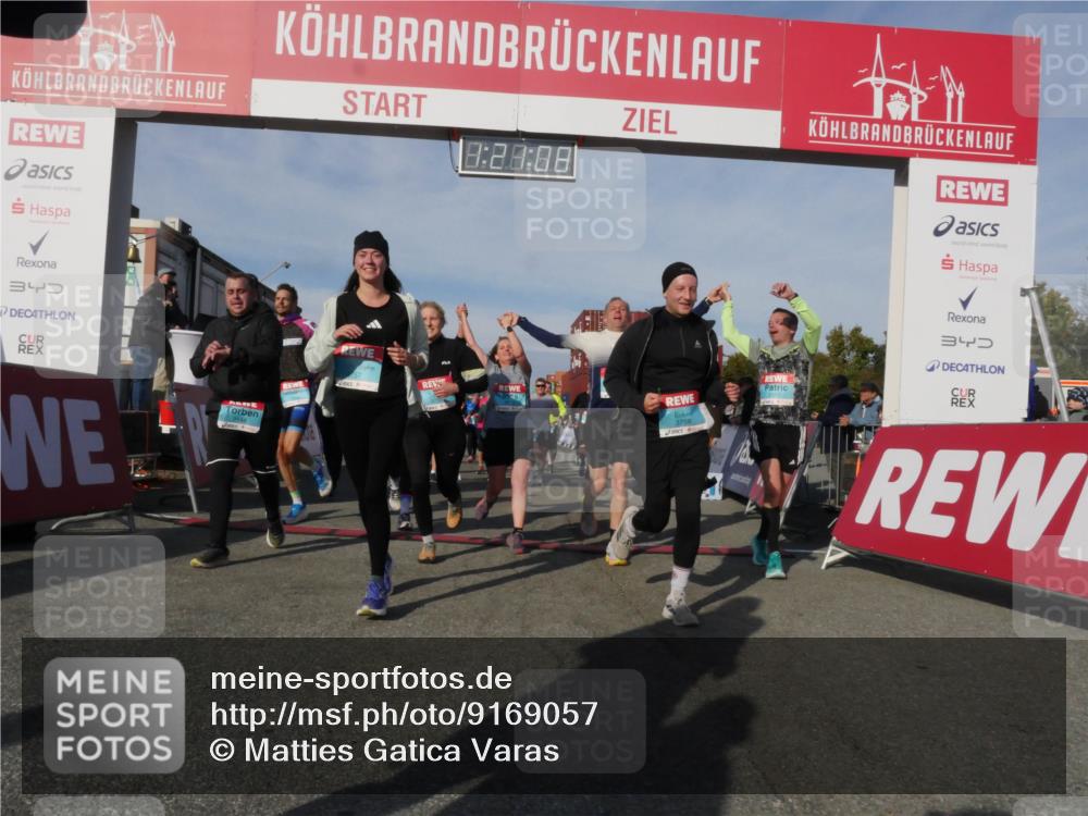 03.10.2025 - Köhlbrandbrückenlauf Matties Gatica Varas http://msf.ph/oto/9169057 03.10.2025 10:21:10 Ziel 1463, 1607, 1609, 1667, 1706, 1846, 1965, 2076, 2200, 2362, 2416, 2456, 2512, 2720, 2721, 2943, 2969, 2977, 2978, 3148, 3215, 3306, 3408, 3755, 3772 meine-sportfotos.de