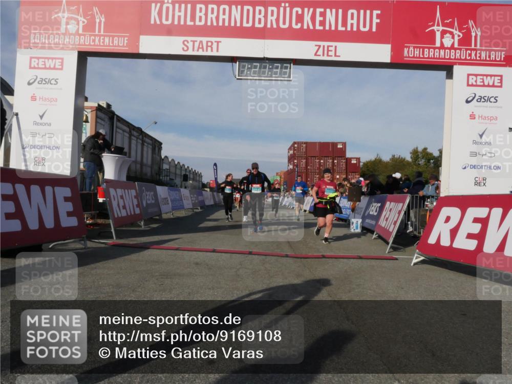 03.10.2025 - Köhlbrandbrückenlauf Matties Gatica Varas http://msf.ph/oto/9169108 03.10.2025 10:21:35 Ziel 1252, 1483, 1992, 2053, 2137, 2154, 2210, 2255, 2616, 2622, 3116, 3259, 3535, 3536, 3537, 3538 meine-sportfotos.de
