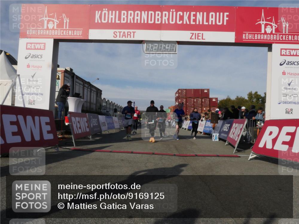 03.10.2025 - Köhlbrandbrückenlauf Matties Gatica Varas http://msf.ph/oto/9169125 03.10.2025 10:21:43 Ziel 1483, 2053, 2143, 2164, 2174, 2255, 2439, 2524, 3535, 3536, 3537, 3538 meine-sportfotos.de