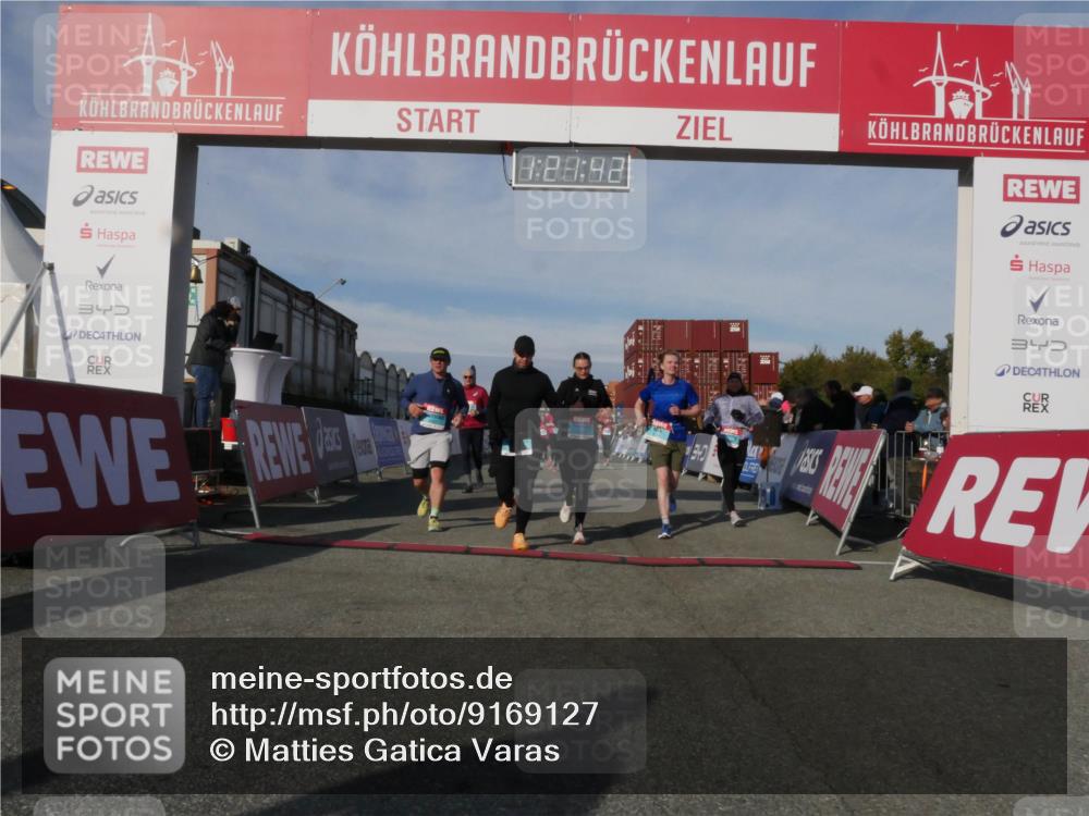 03.10.2025 - Köhlbrandbrückenlauf Matties Gatica Varas http://msf.ph/oto/9169127 03.10.2025 10:21:44 Ziel 1483, 2053, 2143, 2164, 2174, 2194, 2255, 2439, 2524, 3535, 3536, 3537, 3538 meine-sportfotos.de