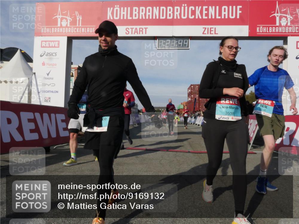 03.10.2025 - Köhlbrandbrückenlauf Matties Gatica Varas http://msf.ph/oto/9169132 03.10.2025 10:21:46 Ziel 1483, 2016, 2097, 2143, 2164, 2174, 2194, 2255, 2439, 2524 meine-sportfotos.de