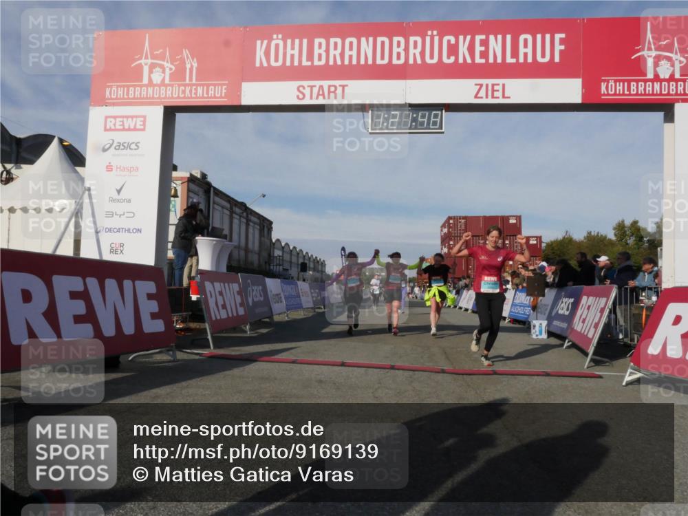 03.10.2025 - Köhlbrandbrückenlauf Matties Gatica Varas http://msf.ph/oto/9169139 03.10.2025 10:21:50 Ziel 2016, 2097, 2143, 2164, 2174, 2194, 2235, 2309, 2439, 2524 meine-sportfotos.de