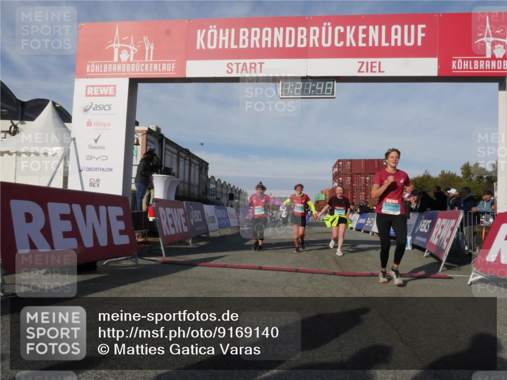 03.10.2025 - Köhlbrandbrückenlauf Matties Gatica Varas http://msf.ph/oto/9169140 03.10.2025 10:21:50 Ziel 2016, 2097, 2143, 2164, 2174, 2194, 2235, 2309, 2439, 2524 meine-sportfotos.de