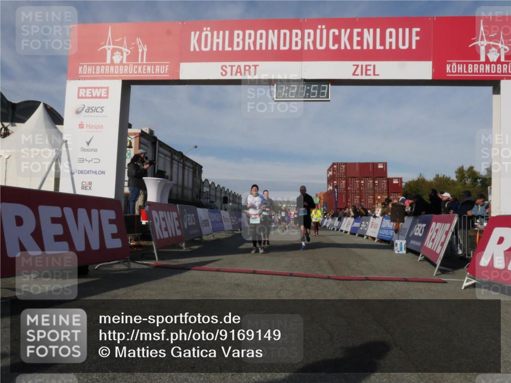 03.10.2025 - Köhlbrandbrückenlauf Matties Gatica Varas http://msf.ph/oto/9169149 03.10.2025 10:21:55 Ziel 1049, 1467, 1740, 1976, 2016, 2022, 2097, 2194, 2235, 2298, 2309, 2414, 3570, 3693, 3694 meine-sportfotos.de