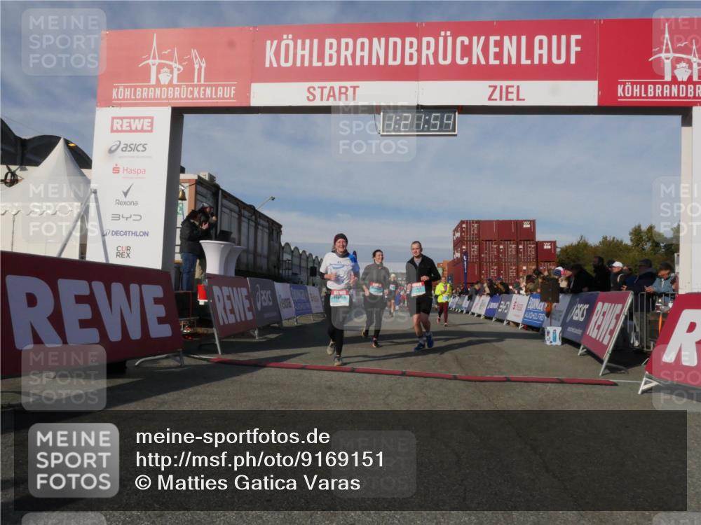 03.10.2025 - Köhlbrandbrückenlauf Matties Gatica Varas http://msf.ph/oto/9169151 03.10.2025 10:21:56 Ziel 1049, 1467, 1740, 1976, 2016, 2022, 2097, 2194, 2235, 2298, 2309, 2414, 3570, 3660, 3661, 3662, 3693, 3694 meine-sportfotos.de