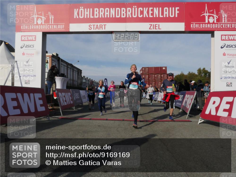 03.10.2025 - Köhlbrandbrückenlauf Matties Gatica Varas http://msf.ph/oto/9169169 03.10.2025 10:22:05 Ziel 1049, 1467, 1669, 1740, 1951, 1976, 1977, 2022, 2065, 2071, 2114, 2298, 2327, 2414, 3114, 3570, 3660, 3661, 3662 meine-sportfotos.de