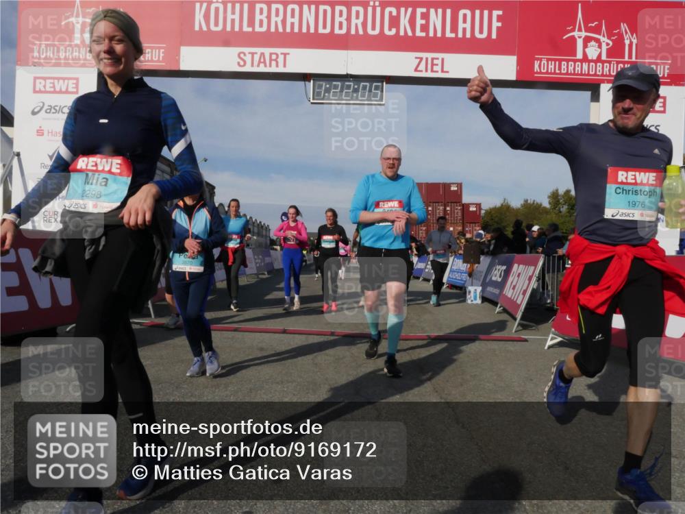 03.10.2025 - Köhlbrandbrückenlauf Matties Gatica Varas http://msf.ph/oto/9169172 03.10.2025 10:22:07 Ziel 1049, 1467, 1669, 1951, 1977, 2065, 2071, 2114, 2327, 2414, 3114, 3279, 3660, 3661, 3662 meine-sportfotos.de