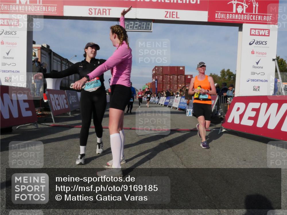 03.10.2025 - Köhlbrandbrückenlauf Matties Gatica Varas http://msf.ph/oto/9169185 03.10.2025 10:22:13 Ziel 1669, 1951, 1984, 2071, 2304, 3114, 3279, 3509, 3777 meine-sportfotos.de