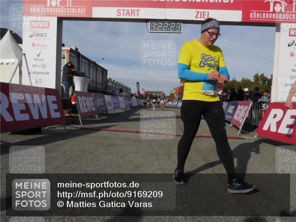 03.10.2025 - Köhlbrandbrückenlauf Matties Gatica Varas http://msf.ph/oto/9169209 03.10.2025 10:22:25 Ziel 2075, 2217, 2218, 2313, 2314, 3577 meine-sportfotos.de