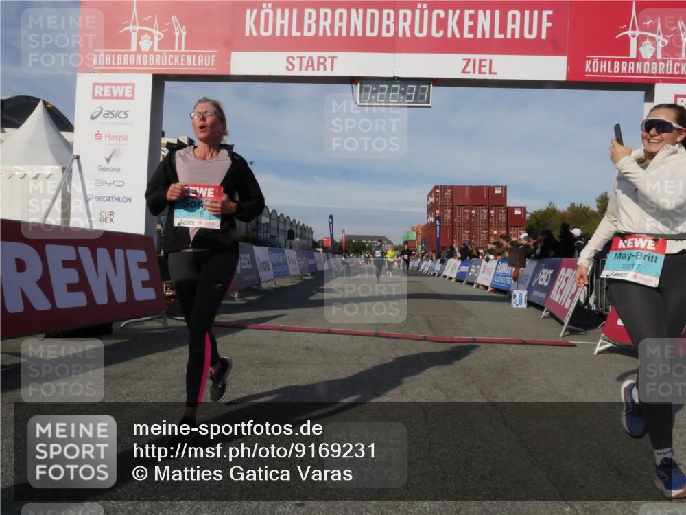 03.10.2025 - Köhlbrandbrückenlauf Matties Gatica Varas http://msf.ph/oto/9169231 03.10.2025 10:22:39 Ziel 2049, 2213, 2296, 2300, 3619 meine-sportfotos.de