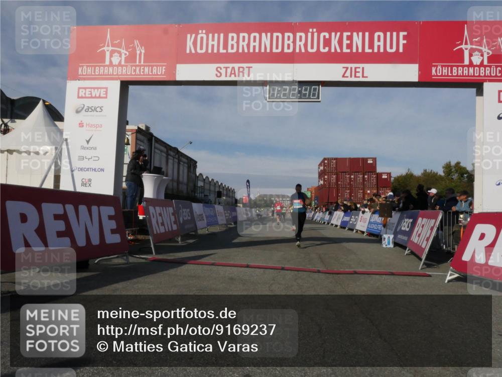 03.10.2025 - Köhlbrandbrückenlauf Matties Gatica Varas http://msf.ph/oto/9169237 03.10.2025 10:22:42 Ziel 2049, 2213, 2296, 2300, 2308, 3619 meine-sportfotos.de
