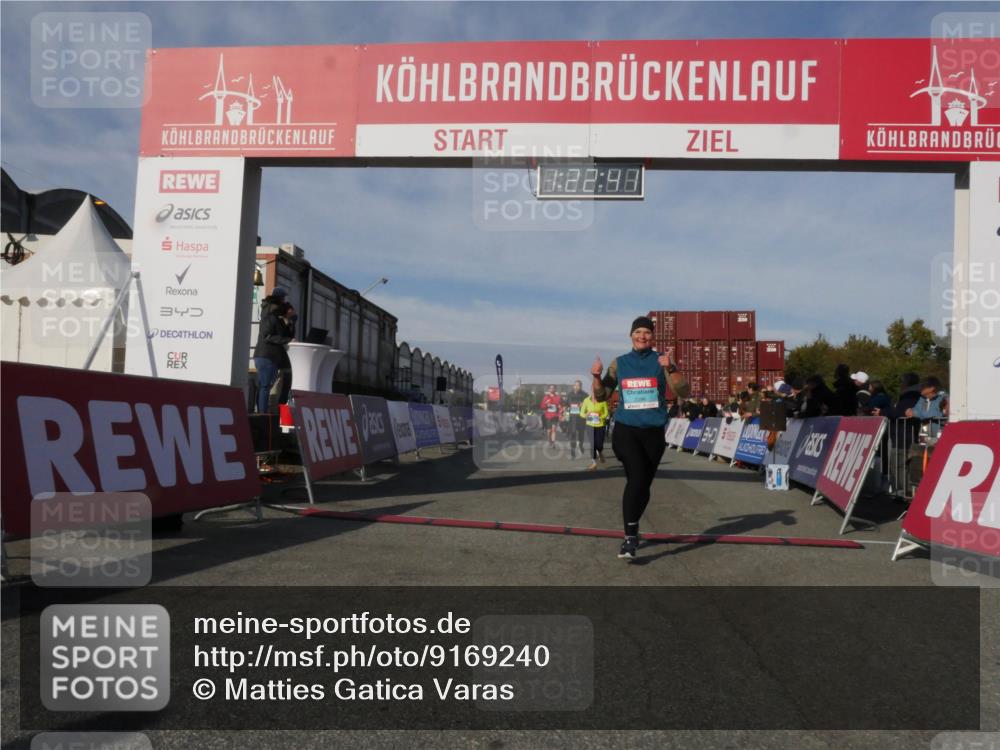 03.10.2025 - Köhlbrandbrückenlauf Matties Gatica Varas http://msf.ph/oto/9169240 03.10.2025 10:22:43 Ziel 2049, 2213, 2296, 2300, 2308, 3582, 3583, 3619 meine-sportfotos.de