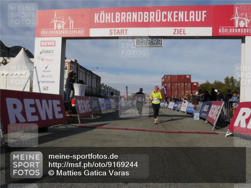 03.10.2025 - Köhlbrandbrückenlauf Matties Gatica Varas http://msf.ph/oto/9169244 03.10.2025 10:22:45 Ziel 2049, 2213, 2300, 2308, 3582, 3583, 3619 meine-sportfotos.de