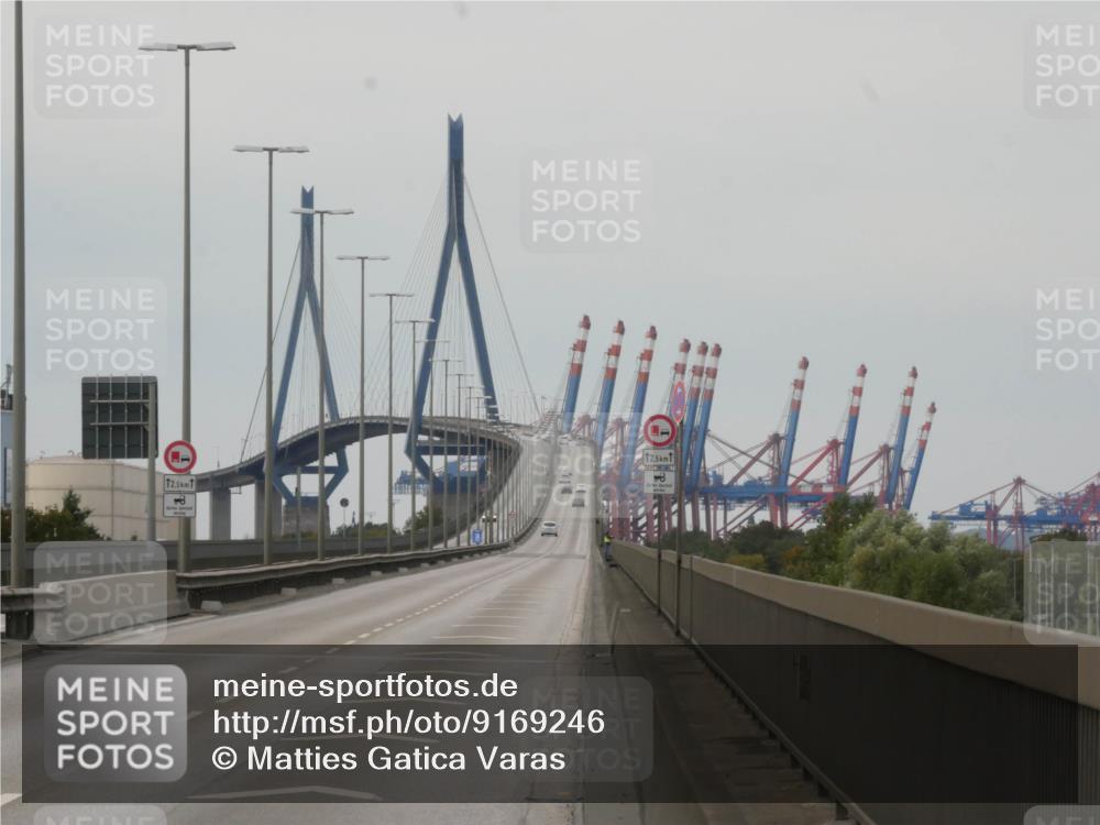 03.10.2025 - Köhlbrandbrückenlauf Matties Gatica Varas http://msf.ph/oto/9169246 03.10.2025 14:49:47 Position 3 12, 5 meine-sportfotos.de