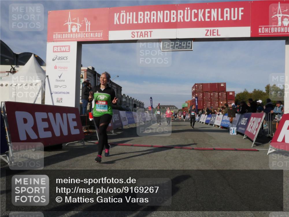 03.10.2025 - Köhlbrandbrückenlauf Matties Gatica Varas http://msf.ph/oto/9169267 03.10.2025 10:22:51 Ziel 1452, 2028, 2099, 2308, 2861, 2862, 3322, 3582, 3583 meine-sportfotos.de
