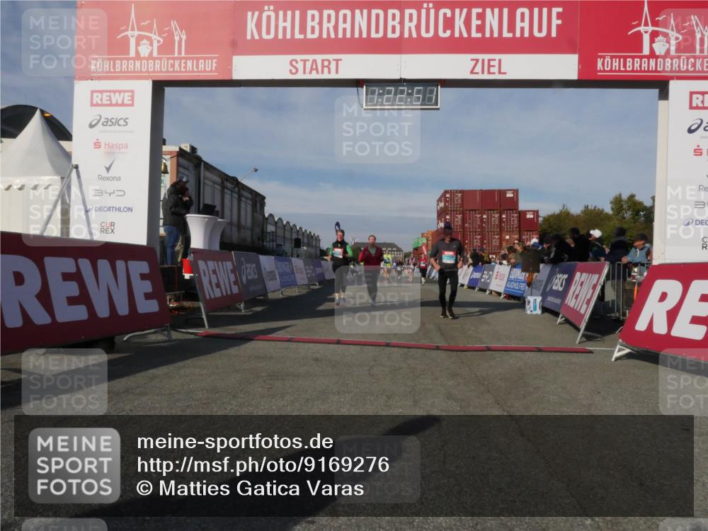 03.10.2025 - Köhlbrandbrückenlauf Matties Gatica Varas http://msf.ph/oto/9169276 03.10.2025 10:22:53 Ziel 1452, 1934, 2028, 2031, 2099, 2308, 2682, 2861, 2862, 3322, 3582, 3583 meine-sportfotos.de