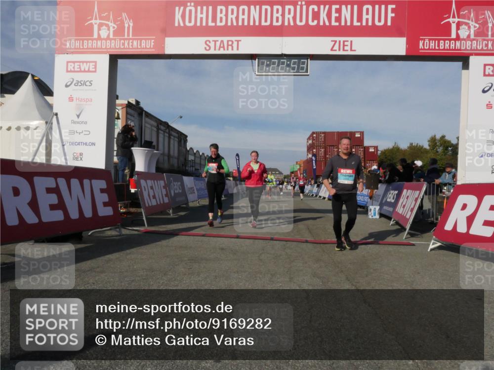 03.10.2025 - Köhlbrandbrückenlauf Matties Gatica Varas http://msf.ph/oto/9169282 03.10.2025 10:22:55 Ziel 1452, 1934, 2028, 2031, 2099, 2682, 2861, 2862, 3291, 3322, 3582, 3583 meine-sportfotos.de