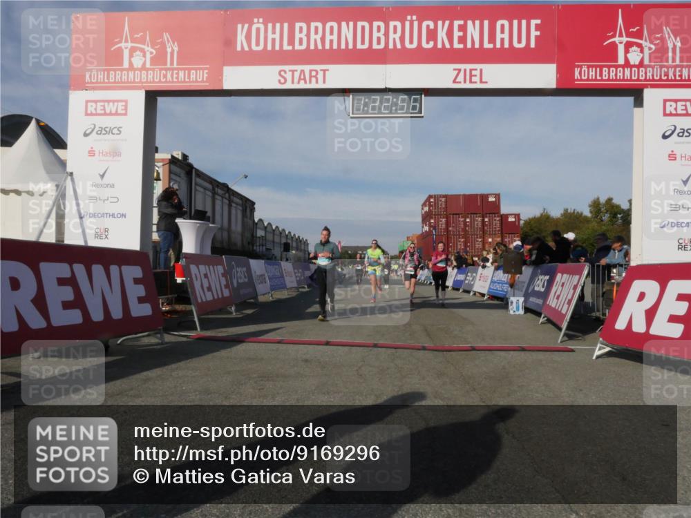 03.10.2025 - Köhlbrandbrückenlauf Matties Gatica Varas http://msf.ph/oto/9169296 03.10.2025 10:22:58 Ziel 1452, 1934, 2028, 2031, 2099, 2682, 2861, 2862, 3291, 3322, 3574 meine-sportfotos.de