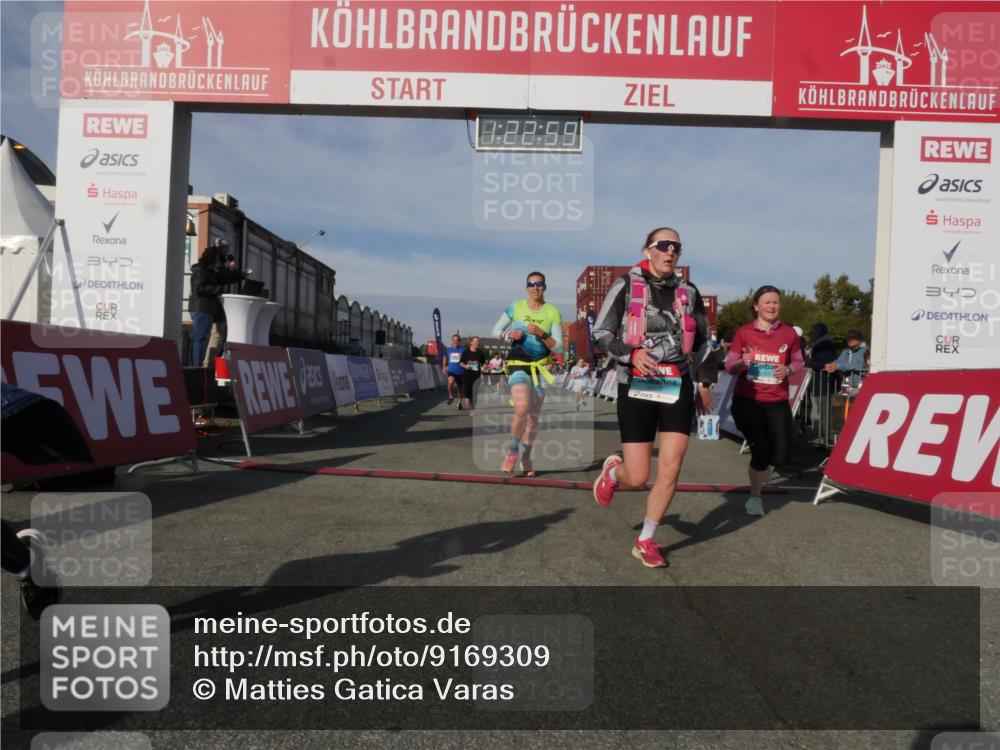 03.10.2025 - Köhlbrandbrückenlauf Matties Gatica Varas http://msf.ph/oto/9169309 03.10.2025 10:23:01 Ziel 1320, 1452, 1934, 2031, 2087, 2682, 2861, 2862, 2907, 3291, 3574 meine-sportfotos.de
