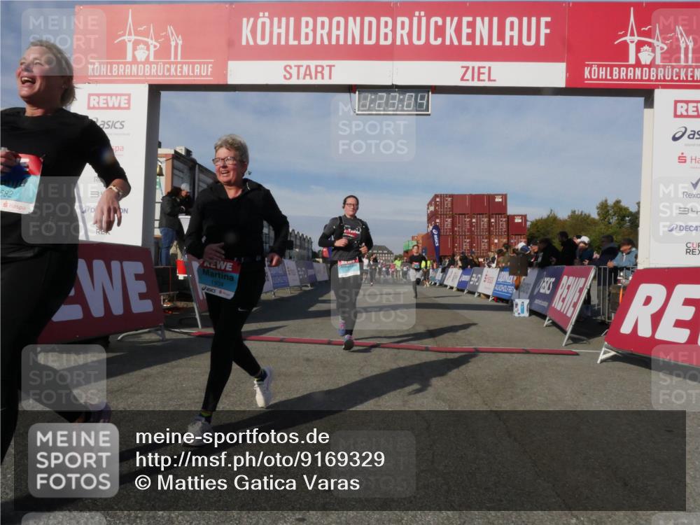 03.10.2025 - Köhlbrandbrückenlauf Matties Gatica Varas http://msf.ph/oto/9169329 03.10.2025 10:23:06 Ziel 1320, 1484, 1751, 1777, 2072, 2087, 2167, 2690, 2907, 3109, 3222, 3291, 3480, 3574 meine-sportfotos.de