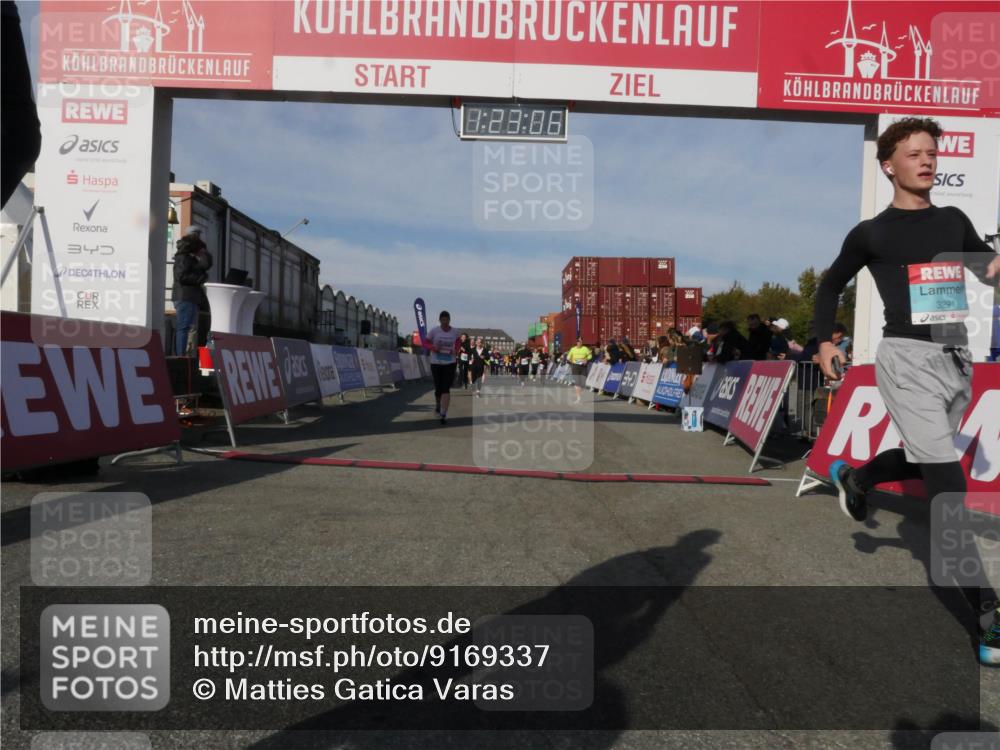 03.10.2025 - Köhlbrandbrückenlauf Matties Gatica Varas http://msf.ph/oto/9169337 03.10.2025 10:23:08 Ziel 1263, 1320, 1484, 1707, 1751, 1777, 2072, 2087, 2125, 2141, 2167, 2690, 2907, 3109, 3222, 3480, 3574 meine-sportfotos.de