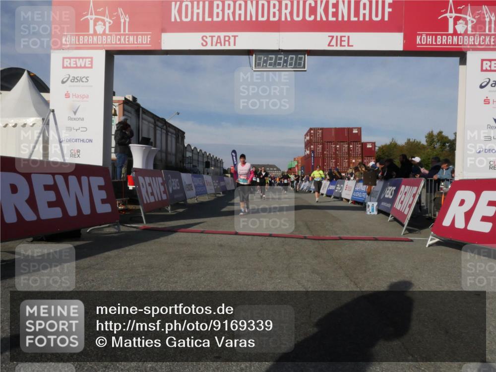 03.10.2025 - Köhlbrandbrückenlauf Matties Gatica Varas http://msf.ph/oto/9169339 03.10.2025 10:23:08 Ziel 1263, 1320, 1484, 1707, 1751, 1777, 2072, 2087, 2125, 2141, 2167, 2690, 2907, 3109, 3222, 3480, 3574 meine-sportfotos.de