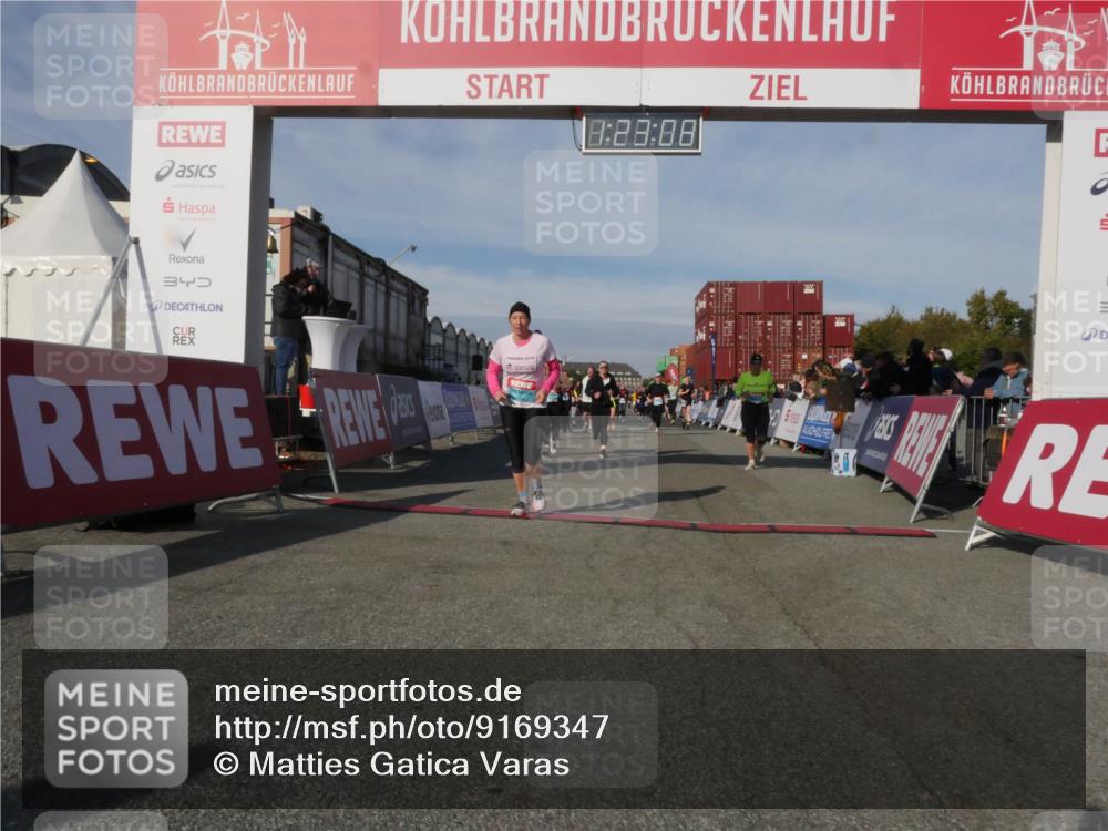 03.10.2025 - Köhlbrandbrückenlauf Matties Gatica Varas http://msf.ph/oto/9169347 03.10.2025 10:23:10 Ziel 1263, 1320, 1484, 1707, 1751, 1777, 2072, 2087, 2125, 2141, 2167, 2188, 2690, 2907, 3109, 3147, 3222, 3480, 3574 meine-sportfotos.de