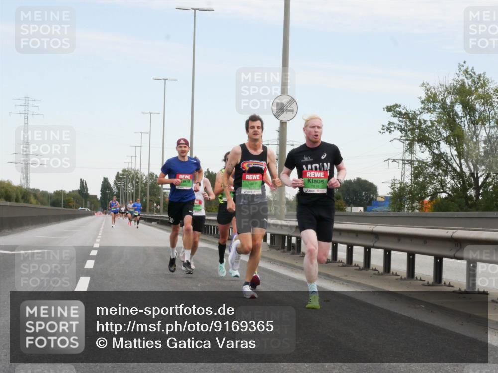 03.10.2025 - Köhlbrandbrückenlauf Matties Gatica Varas http://msf.ph/oto/9169365 03.10.2025 15:11:38 Position 3 720, 7015 meine-sportfotos.de