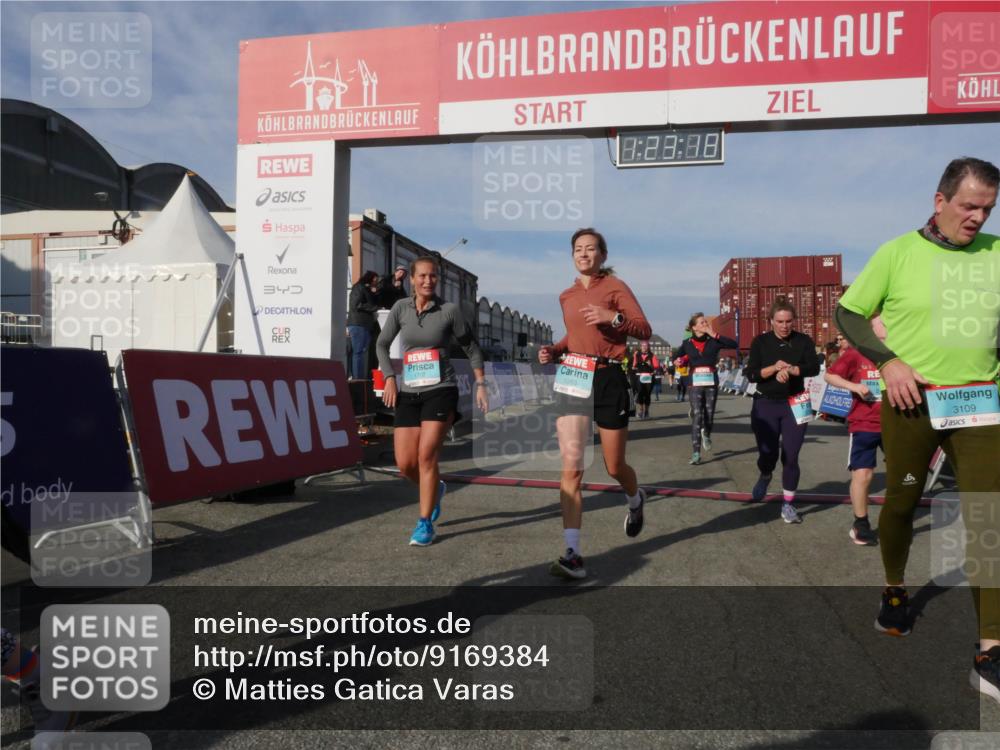 03.10.2025 - Köhlbrandbrückenlauf Matties Gatica Varas http://msf.ph/oto/9169384 03.10.2025 10:23:20 Ziel 1629, 1723, 1827, 1954, 2139, 2188, 2740, 2783, 2810, 2829, 2840, 2842, 3029, 3147, 3221 meine-sportfotos.de