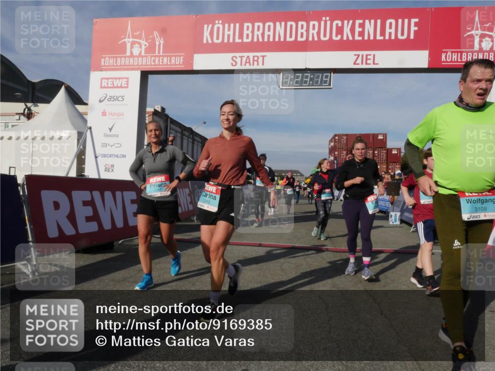 03.10.2025 - Köhlbrandbrückenlauf Matties Gatica Varas http://msf.ph/oto/9169385 03.10.2025 10:23:20 Ziel 1629, 1723, 1827, 1954, 2139, 2188, 2740, 2783, 2810, 2829, 2840, 2842, 3029, 3147, 3221 meine-sportfotos.de