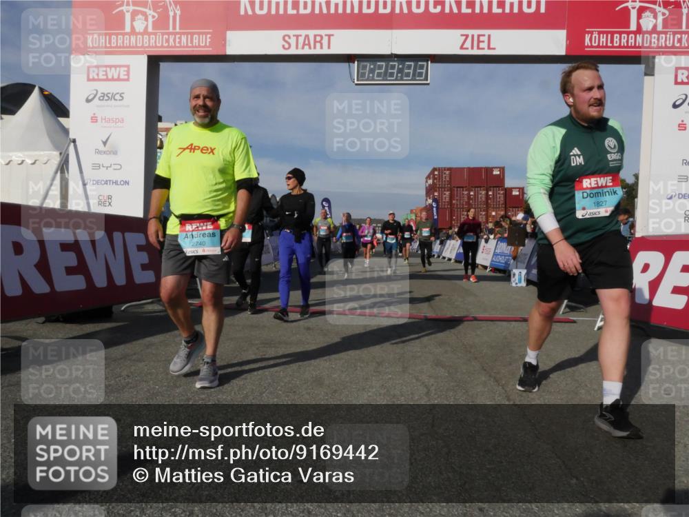 03.10.2025 - Köhlbrandbrückenlauf Matties Gatica Varas http://msf.ph/oto/9169442 03.10.2025 10:23:35 Ziel 1128, 1482, 1597, 1875, 1937, 1978, 2008, 2152, 2229, 2303, 2315, 2637, 2683, 2684, 2784, 3170, 3422, 3423 meine-sportfotos.de
