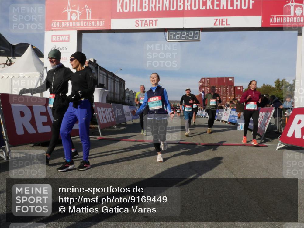 03.10.2025 - Köhlbrandbrückenlauf Matties Gatica Varas http://msf.ph/oto/9169449 03.10.2025 10:23:37 Ziel 1128, 1482, 1597, 1875, 1937, 1978, 2008, 2152, 2229, 2303, 2315, 2637, 2784, 3170, 3422, 3423 meine-sportfotos.de