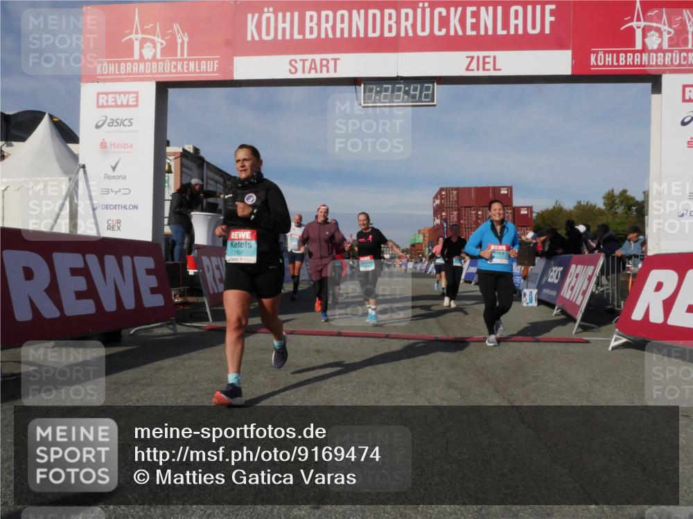 03.10.2025 - Köhlbrandbrückenlauf Matties Gatica Varas http://msf.ph/oto/9169474 03.10.2025 10:23:43 Ziel 1128, 1978, 2008, 2152, 2303, 2315, 3088, 3422, 3423 meine-sportfotos.de