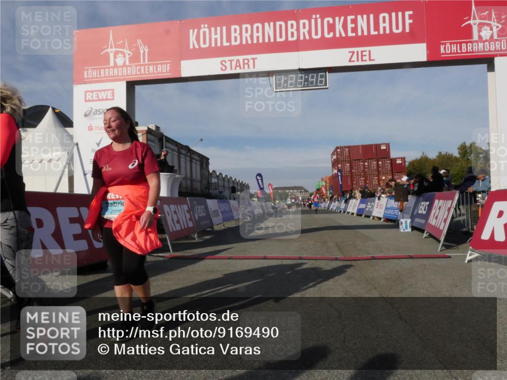 03.10.2025 - Köhlbrandbrückenlauf Matties Gatica Varas http://msf.ph/oto/9169490 03.10.2025 10:23:47 Ziel 1160, 1825, 2310, 2782, 3088 meine-sportfotos.de