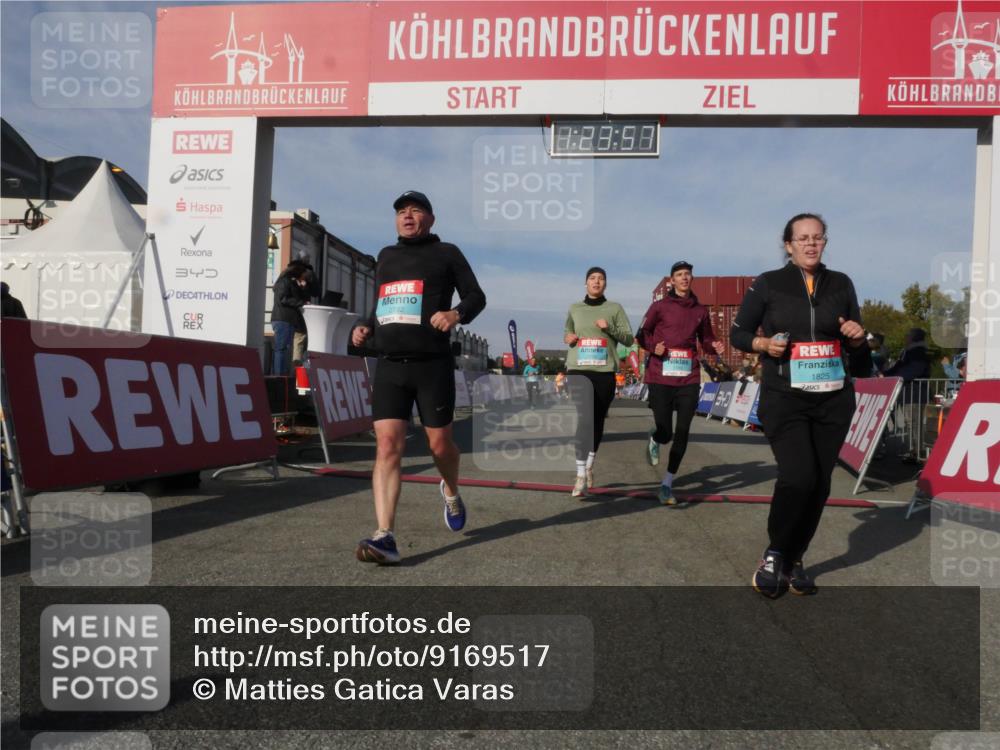 03.10.2025 - Köhlbrandbrückenlauf Matties Gatica Varas http://msf.ph/oto/9169517 03.10.2025 10:23:59 Ziel 1001, 1147, 1545, 1571, 2078, 2140, 3803 meine-sportfotos.de