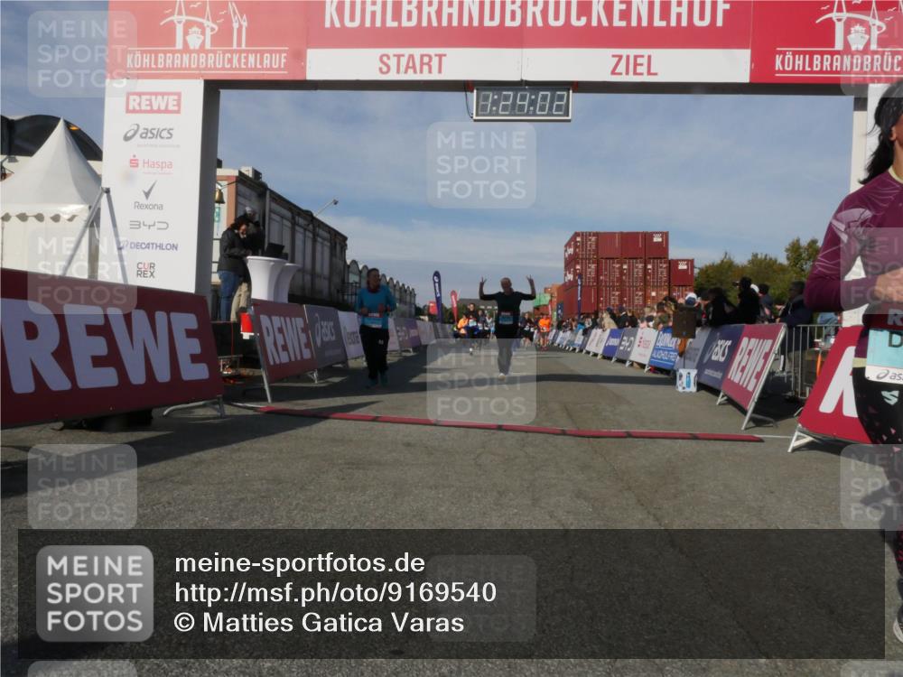 03.10.2025 - Köhlbrandbrückenlauf Matties Gatica Varas http://msf.ph/oto/9169540 03.10.2025 10:24:04 Ziel 1147, 1545, 1571, 1853, 1855, 1994, 2078, 2103, 2140, 2351, 2371, 2971, 3675, 3677, 3803 meine-sportfotos.de