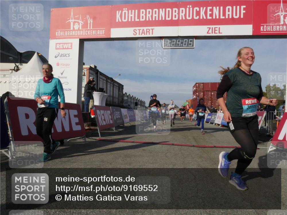 03.10.2025 - Köhlbrandbrückenlauf Matties Gatica Varas http://msf.ph/oto/9169552 03.10.2025 10:24:07 Ziel 1147, 1853, 1855, 1994, 2078, 2103, 2140, 2351, 2371, 2971, 3675, 3677, 3803, 3810 meine-sportfotos.de