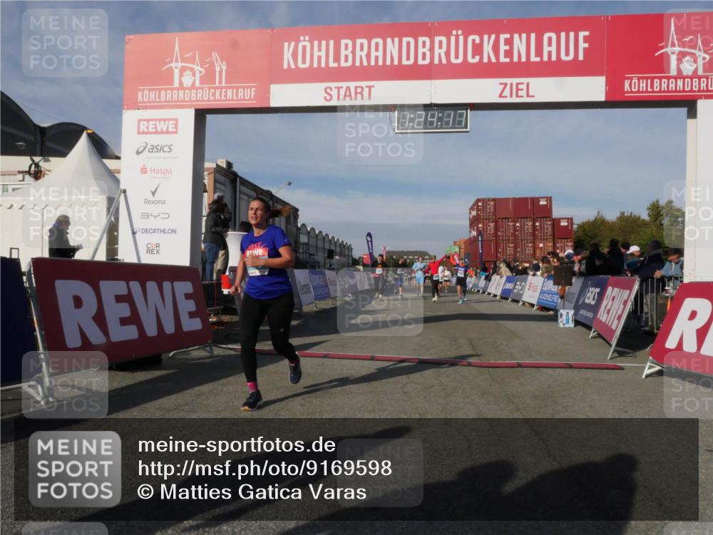 03.10.2025 - Köhlbrandbrückenlauf Matties Gatica Varas http://msf.ph/oto/9169598 03.10.2025 10:24:19 Ziel 1329, 2239, 2319, 2340, 2384, 2970, 3597 meine-sportfotos.de
