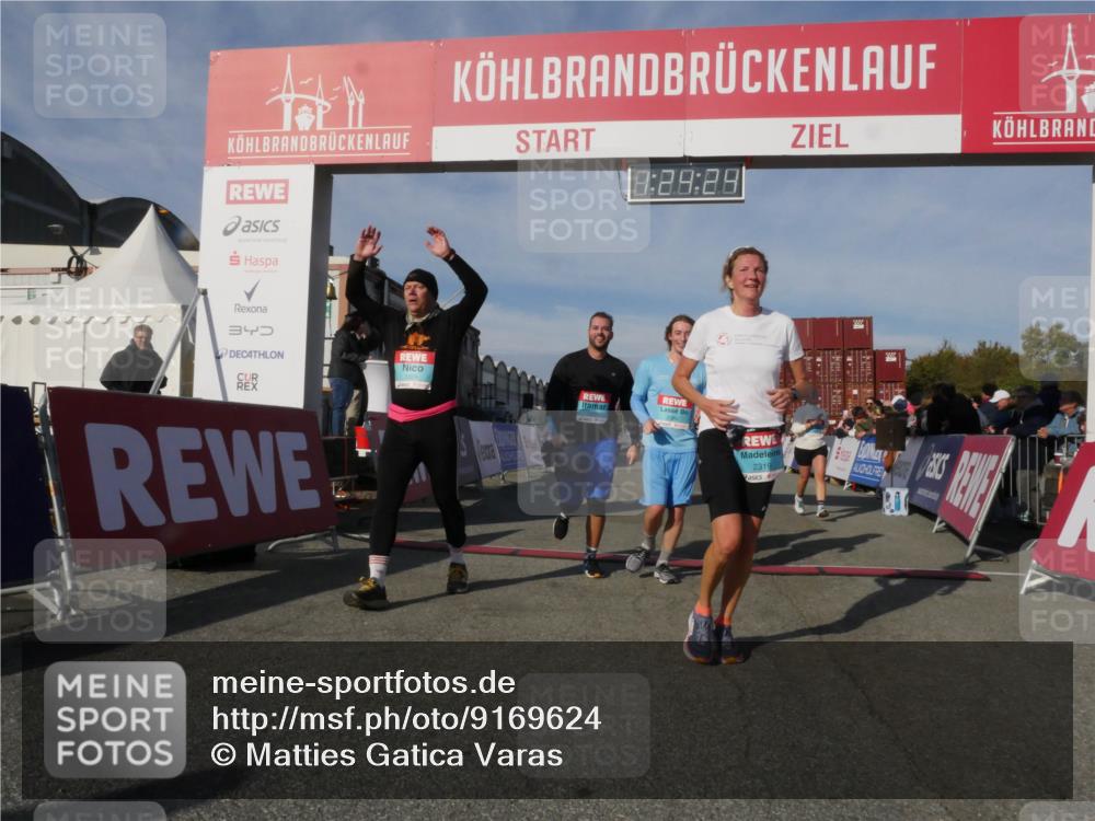 03.10.2025 - Köhlbrandbrückenlauf Matties Gatica Varas http://msf.ph/oto/9169624 03.10.2025 10:24:26 Ziel 1440, 1732, 1895, 2187, 2340, 3074 meine-sportfotos.de