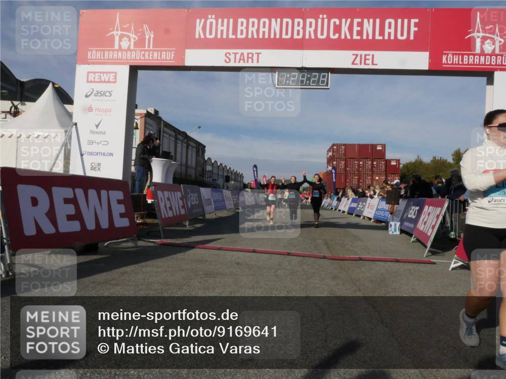 03.10.2025 - Köhlbrandbrückenlauf Matties Gatica Varas http://msf.ph/oto/9169641 03.10.2025 10:24:30 Ziel 1440, 1717, 1732, 1762, 1895, 2187, 3042, 3074, 3620 meine-sportfotos.de