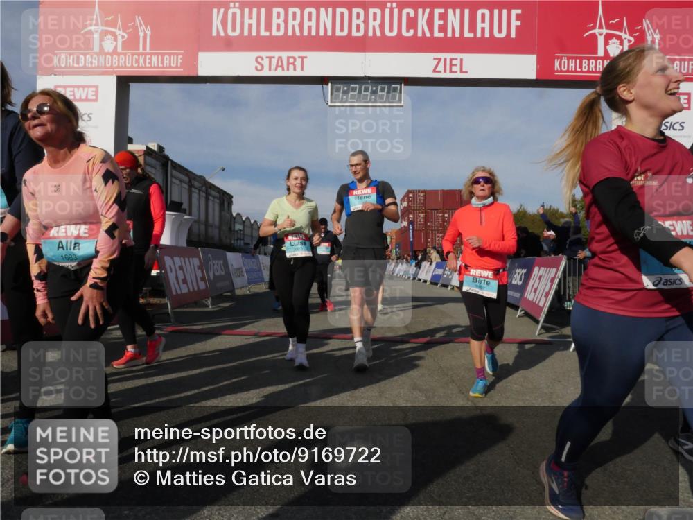 03.10.2025 - Köhlbrandbrückenlauf Matties Gatica Varas http://msf.ph/oto/9169722 03.10.2025 10:24:49 Ziel 1345, 1382, 2121, 2240, 2556, 2779, 3039, 3391 meine-sportfotos.de