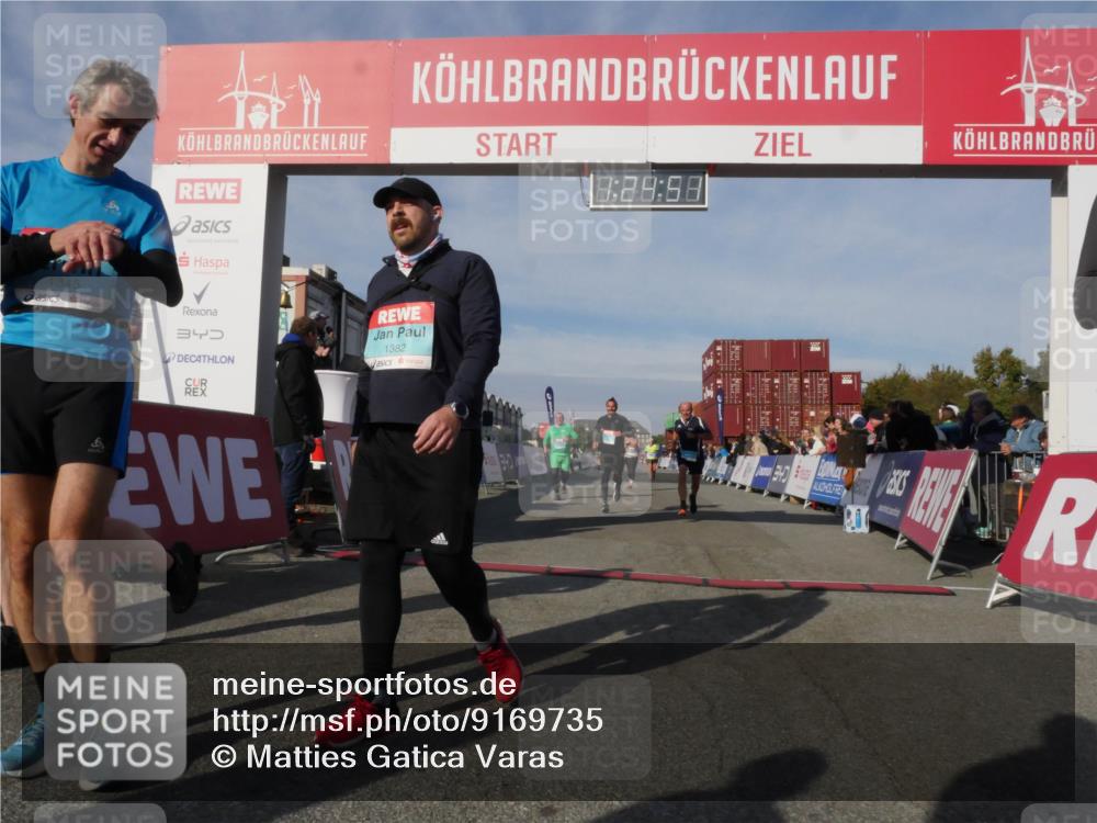 03.10.2025 - Köhlbrandbrückenlauf Matties Gatica Varas http://msf.ph/oto/9169735 03.10.2025 10:24:52 Ziel 2121, 2240, 2739, 2742, 2779, 3039 meine-sportfotos.de