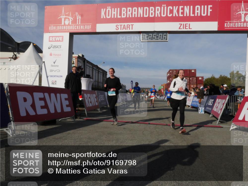 03.10.2025 - Köhlbrandbrückenlauf Matties Gatica Varas http://msf.ph/oto/9169798 03.10.2025 10:25:07 Ziel 1663, 1709, 1734, 1887, 2158, 2289, 2356, 2396, 3085, 3089, 3090 meine-sportfotos.de