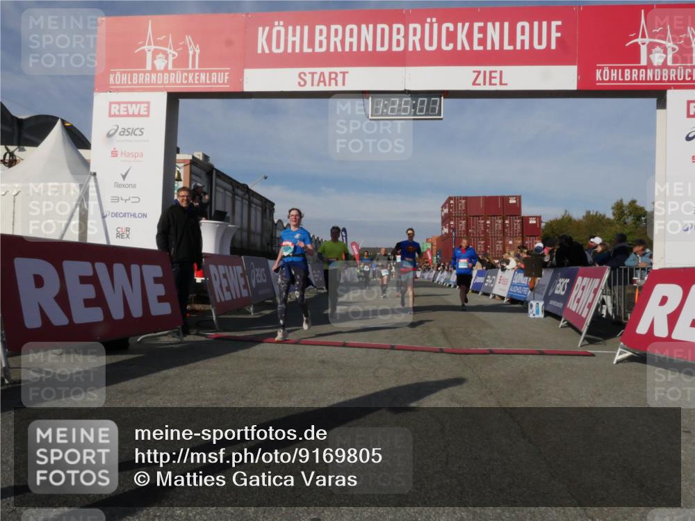 03.10.2025 - Köhlbrandbrückenlauf Matties Gatica Varas http://msf.ph/oto/9169805 03.10.2025 10:25:09 Ziel 1663, 1709, 1734, 1814, 1887, 2158, 2396, 3085, 3089, 3090, 3234 meine-sportfotos.de