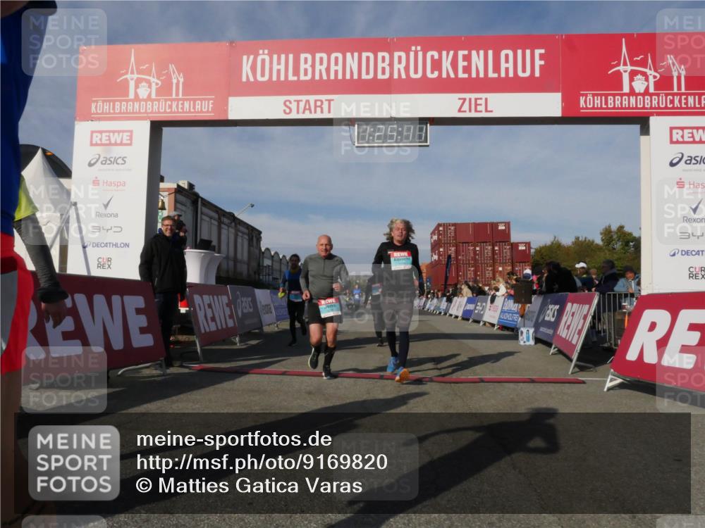03.10.2025 - Köhlbrandbrückenlauf Matties Gatica Varas http://msf.ph/oto/9169820 03.10.2025 10:25:13 Ziel 1734, 1814, 1887, 2396, 2408, 3089, 3090, 3234, 3455 meine-sportfotos.de