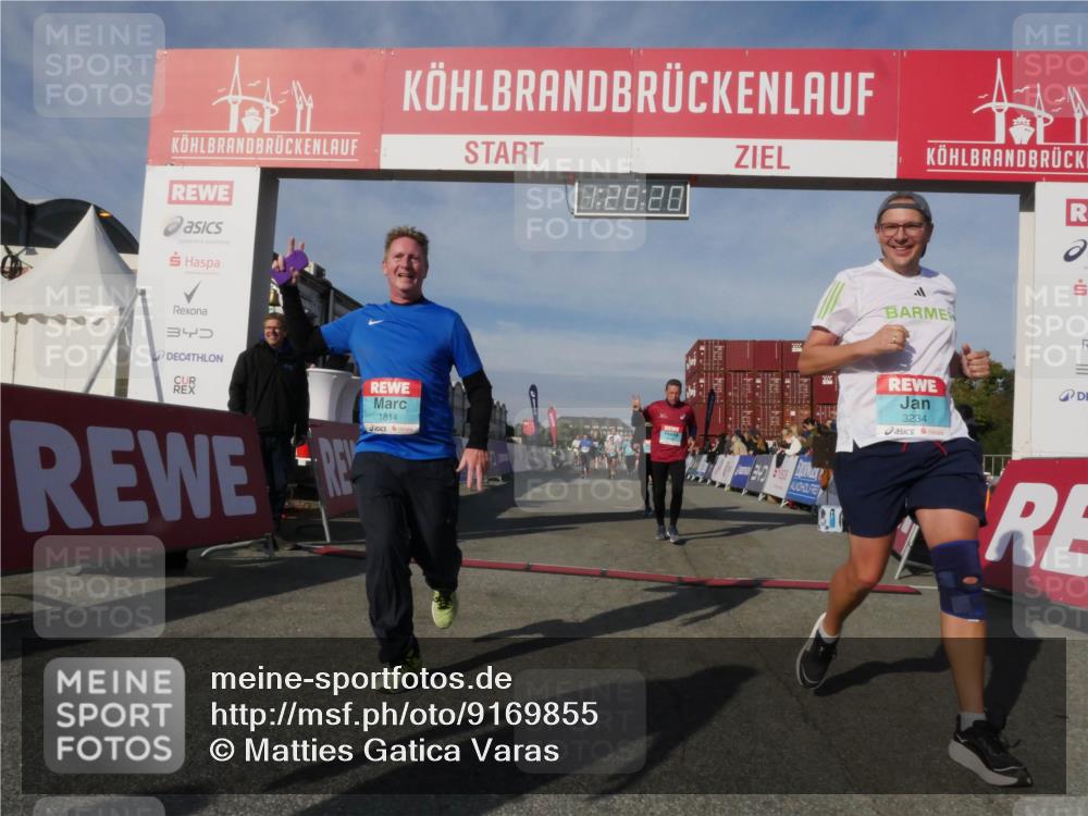 03.10.2025 - Köhlbrandbrückenlauf Matties Gatica Varas http://msf.ph/oto/9169855 03.10.2025 10:25:22 Ziel 2083, 2249, 2250, 2393, 2408, 2509, 2618, 2873, 3003, 3004, 3084, 3102, 3455, 3519, 3520, 3771 meine-sportfotos.de