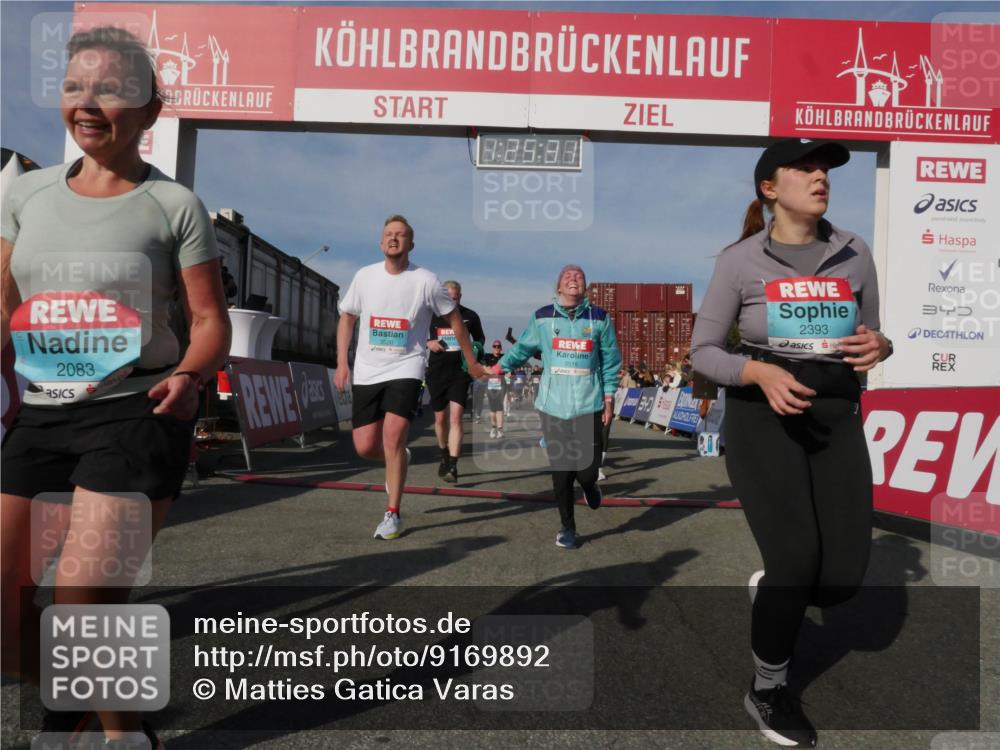 03.10.2025 - Köhlbrandbrückenlauf Matties Gatica Varas http://msf.ph/oto/9169892 03.10.2025 10:25:32 Ziel 1967, 2019, 2036, 2151, 2245, 2417, 2828, 2873, 3003, 3004, 3102, 3159, 3389, 3405, 3706, 3713, 3771 meine-sportfotos.de