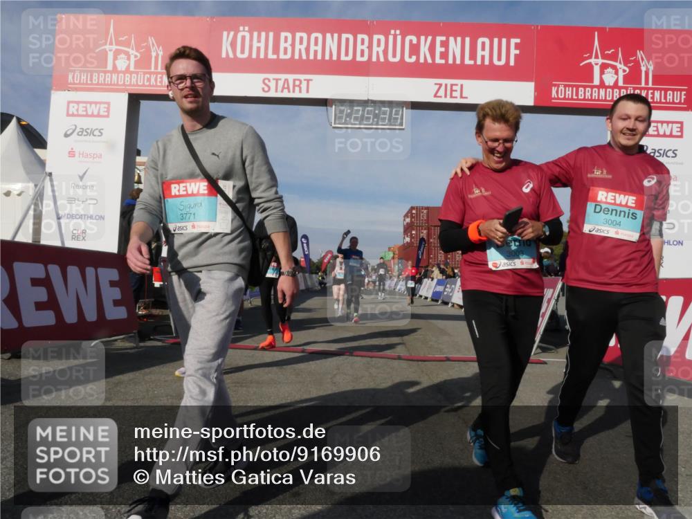 03.10.2025 - Köhlbrandbrückenlauf Matties Gatica Varas http://msf.ph/oto/9169906 03.10.2025 10:25:36 Ziel 1414, 1653, 1839, 1967, 2019, 2036, 2151, 2244, 2245, 2417, 3022, 3024, 3026, 3027, 3159, 3389, 3405, 3706, 3713 meine-sportfotos.de