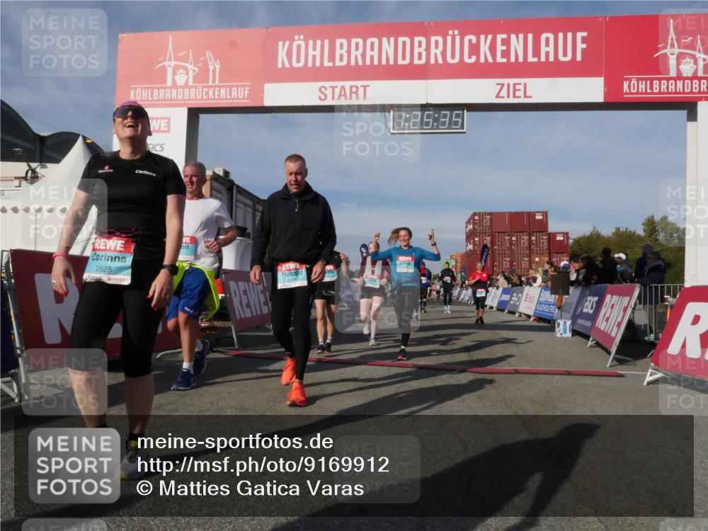 03.10.2025 - Köhlbrandbrückenlauf Matties Gatica Varas http://msf.ph/oto/9169912 03.10.2025 10:25:37 Ziel 1414, 1653, 1839, 1950, 1967, 2019, 2036, 2151, 2244, 2245, 3022, 3024, 3026, 3027, 3159, 3389, 3405, 3713 meine-sportfotos.de