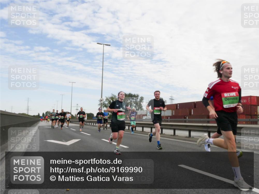03.10.2025 - Köhlbrandbrückenlauf Matties Gatica Varas http://msf.ph/oto/9169990 03.10.2025 15:15:23 Position 3 9182 meine-sportfotos.de